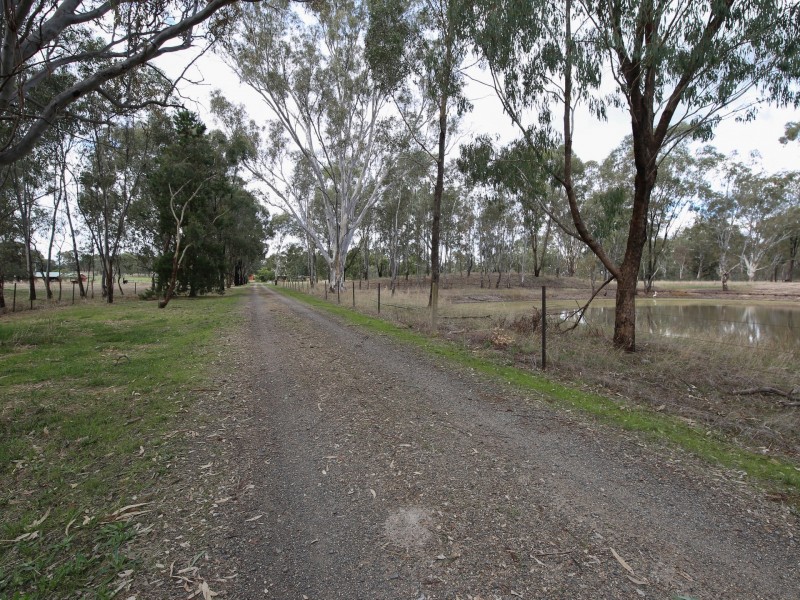 518 Four Mile Road, Benalla VIC 3672