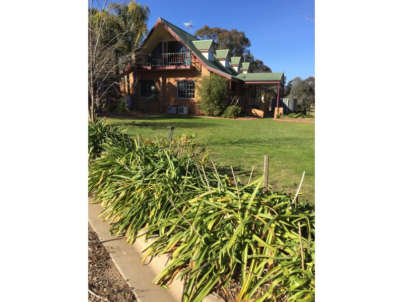 518 Four Mile Road, Benalla VIC 3672