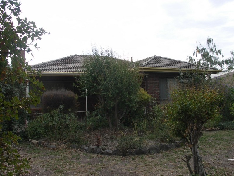 13 Melrose Street, Benalla VIC 3672