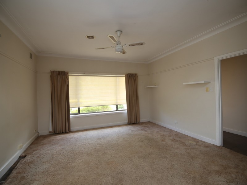 78 Mackellar St, Benalla VIC 3672