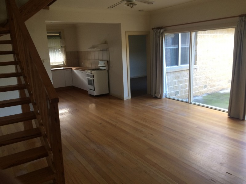 18 Georgesay Court, Benalla VIC 3672