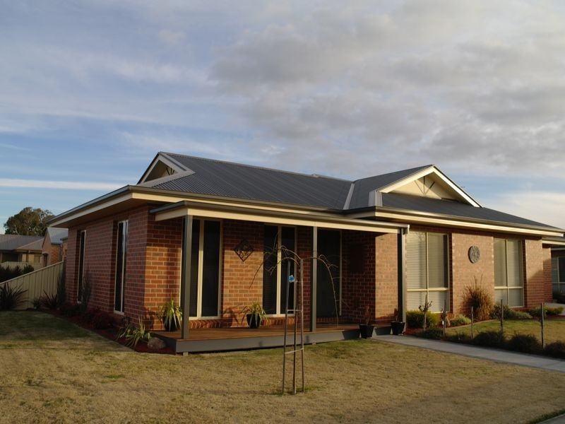 1-12 Wattletree Grove, Benalla VIC 3672