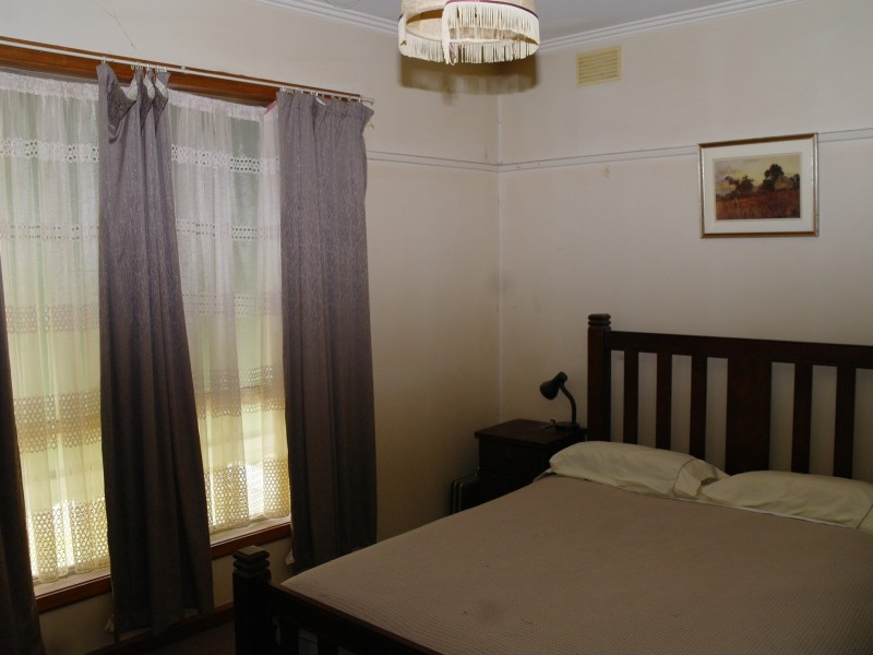 15 Albert St, Benalla VIC 3672