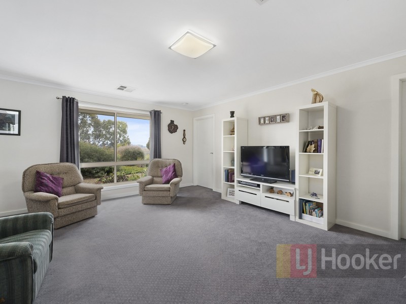 247 North Rd, Benalla VIC 3672