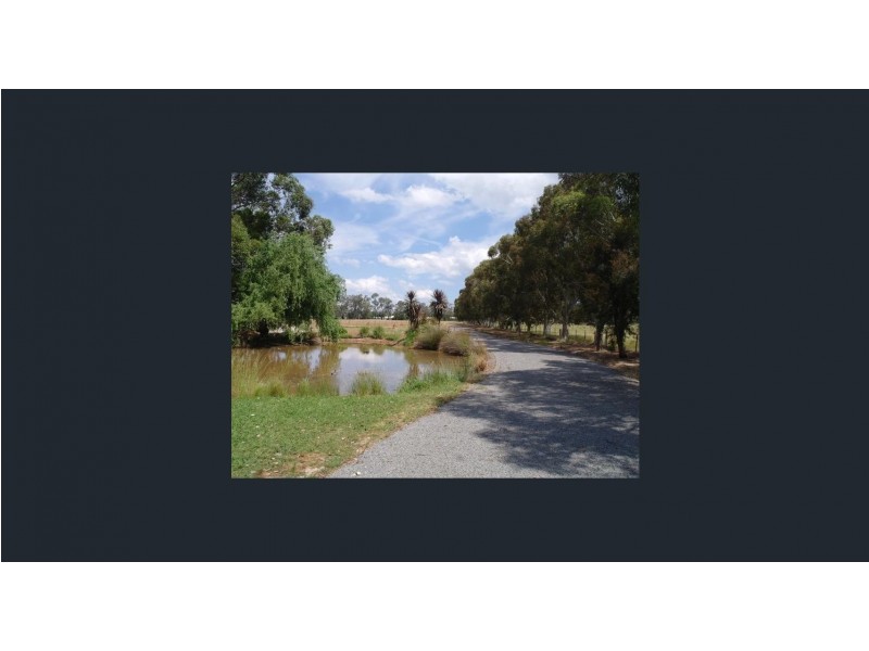 151A/B Grant Dr, Benalla VIC 3672