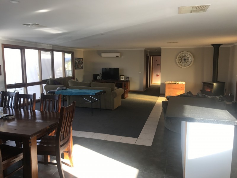 65 Baines Lane, Benalla VIC 3672