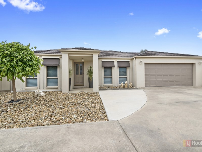 13A Wattletree Grove, Benalla VIC 3672