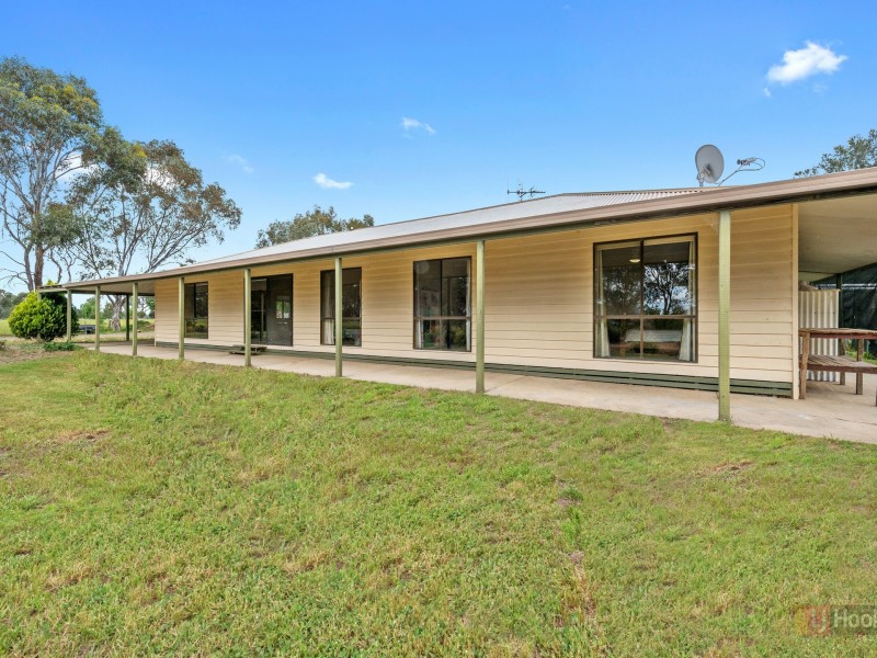 231 North Road, Benalla VIC 3672
