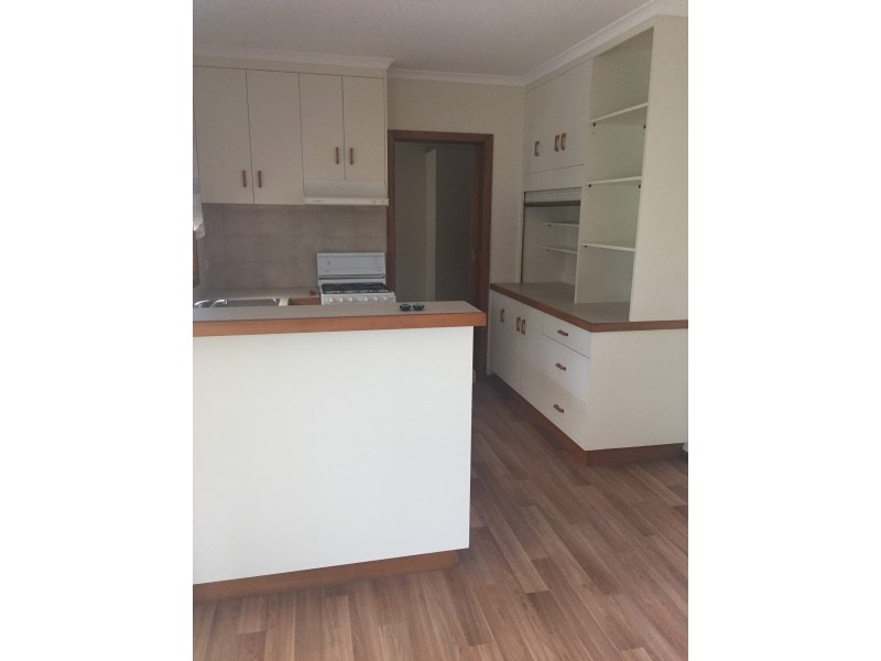 2/7 Goodenia Drive, Benalla VIC 3672