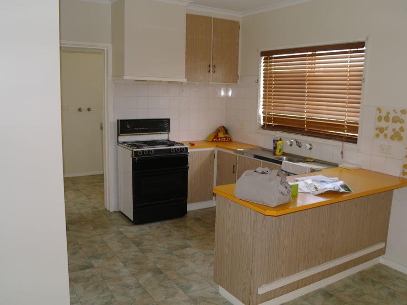 42 Cook Street, Benalla VIC 3672