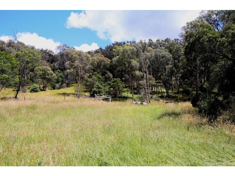 389 Davies Road, Warrenbayne VIC 3670