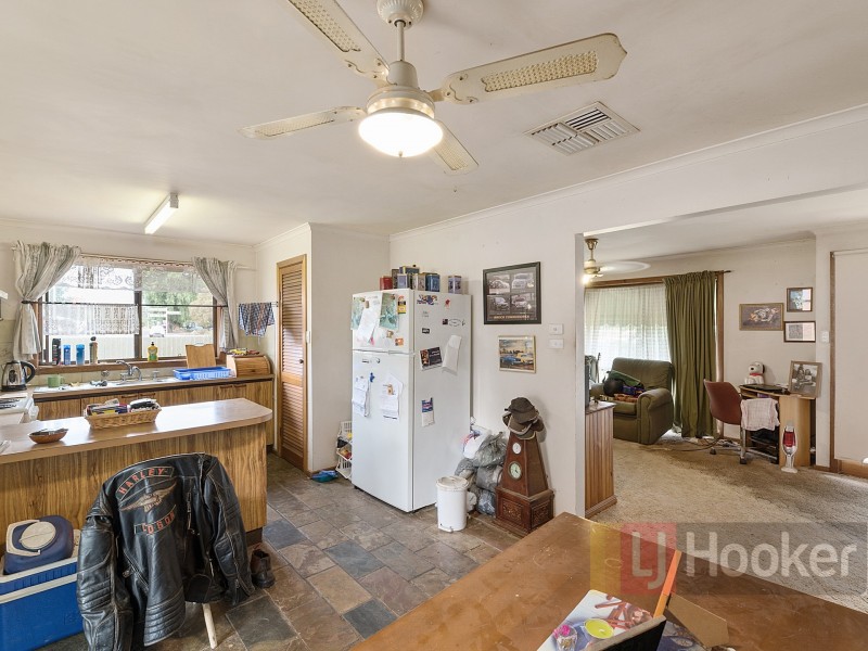 8 St. James Road, St James VIC 3727