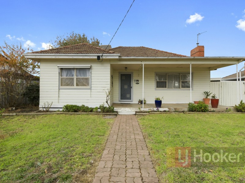 87 Waller Street, Benalla VIC 3672