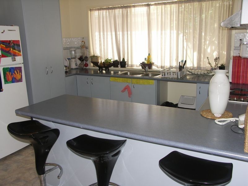 10 Georgesay Court, Benalla VIC 3672