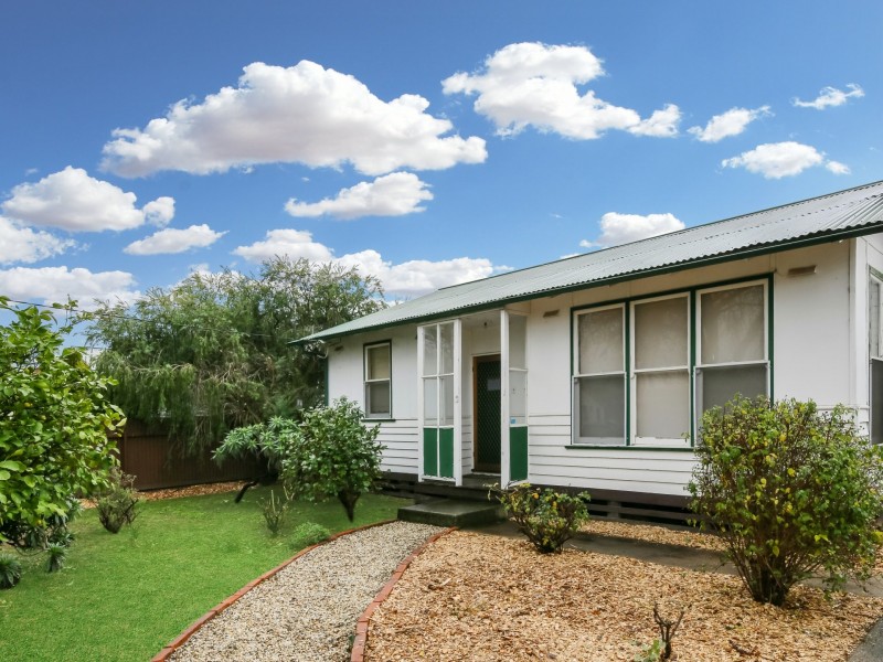 31 Meadows Avenue, Benalla VIC 3672