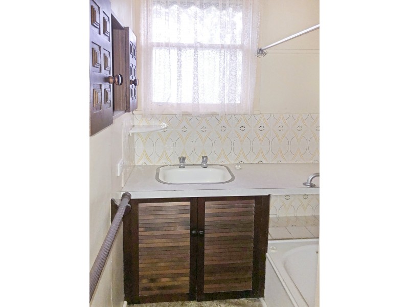 31 Meadows Avenue, Benalla VIC 3672