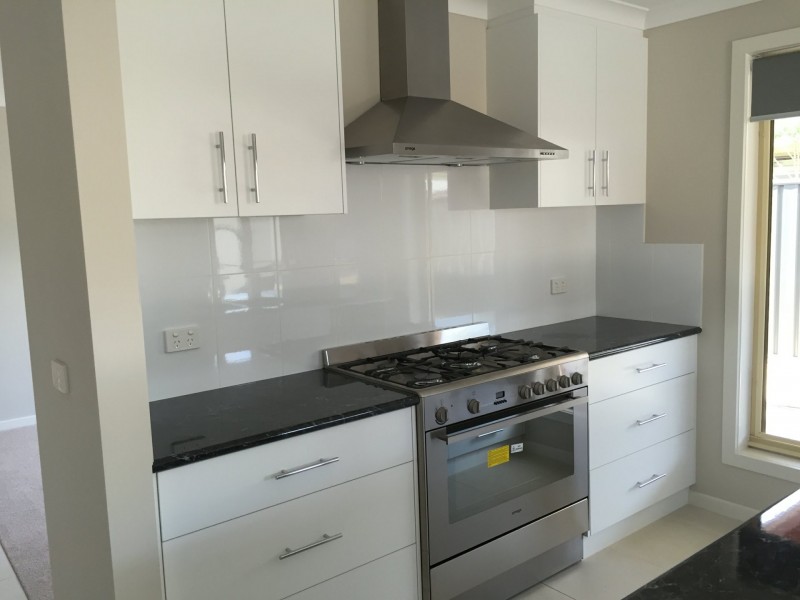 1/140 Mackellar street, Benalla VIC 3672