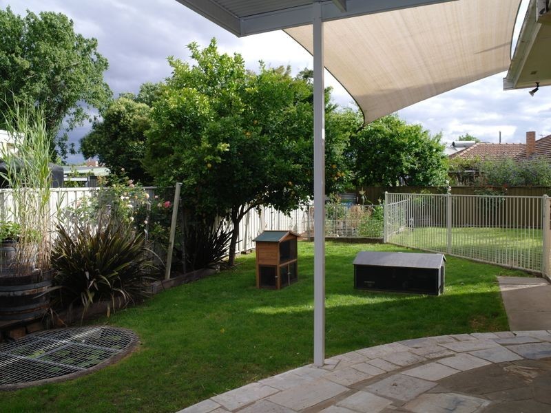 24 Egmont Street, Benalla VIC 3672