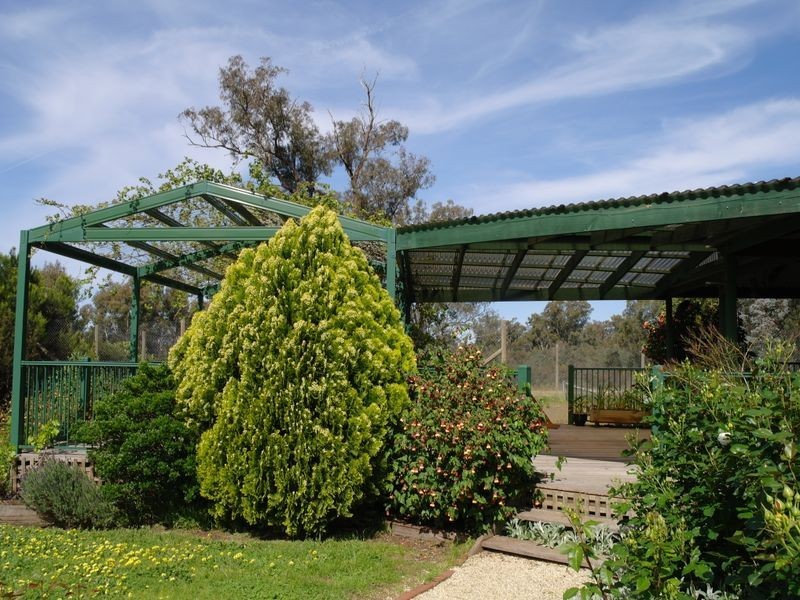 84 Dobsons Road, Benalla VIC 3672