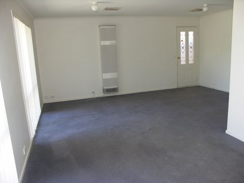 2 Georgesay Court, Benalla VIC 3672