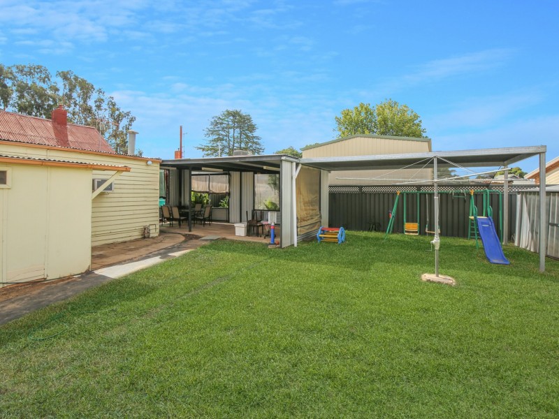 28 Maginness Street, Benalla VIC 3672