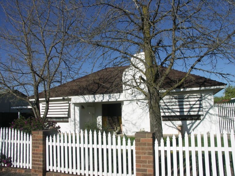 67 Thomas Street, Benalla VIC 3672