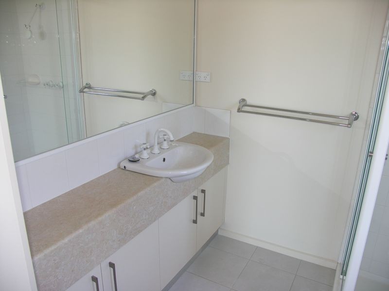 12 Schulz Street, Benalla VIC 3672