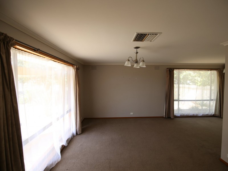 11 Hannah Street, Benalla VIC 3672