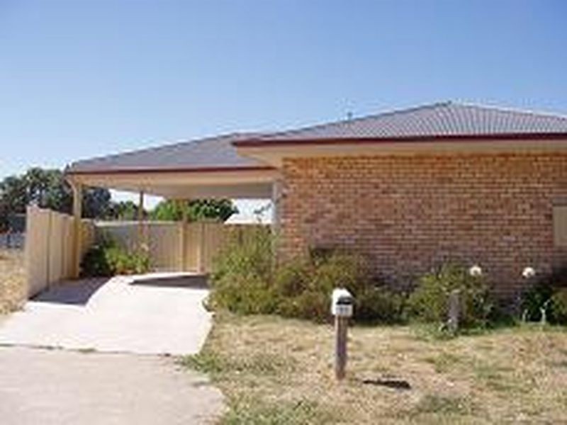 21 Georgesay Court, Benalla VIC 3672