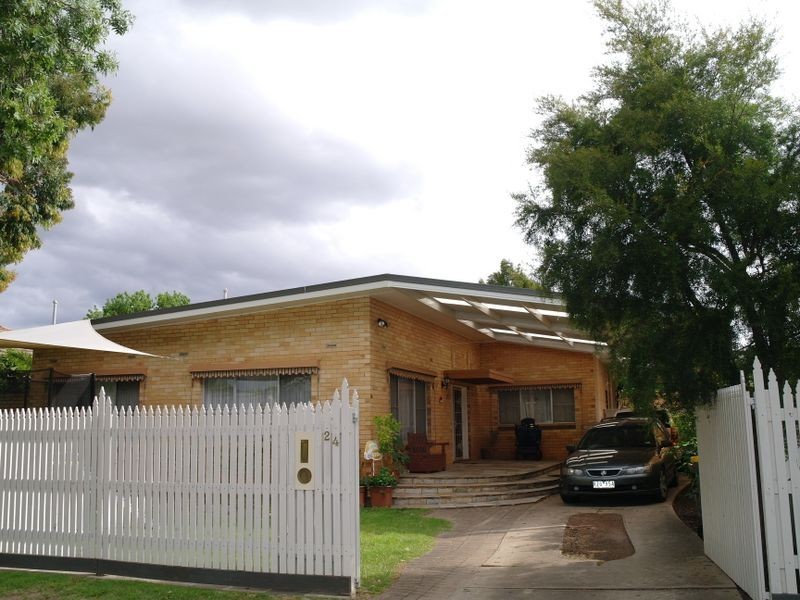 24 Egmont Street, Benalla VIC 3672