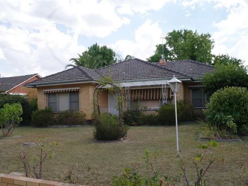 16 Nunn Street, Benalla VIC 3672