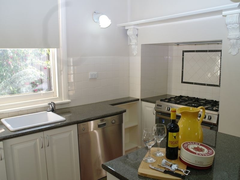 13 Benalla Street, Benalla VIC 3672