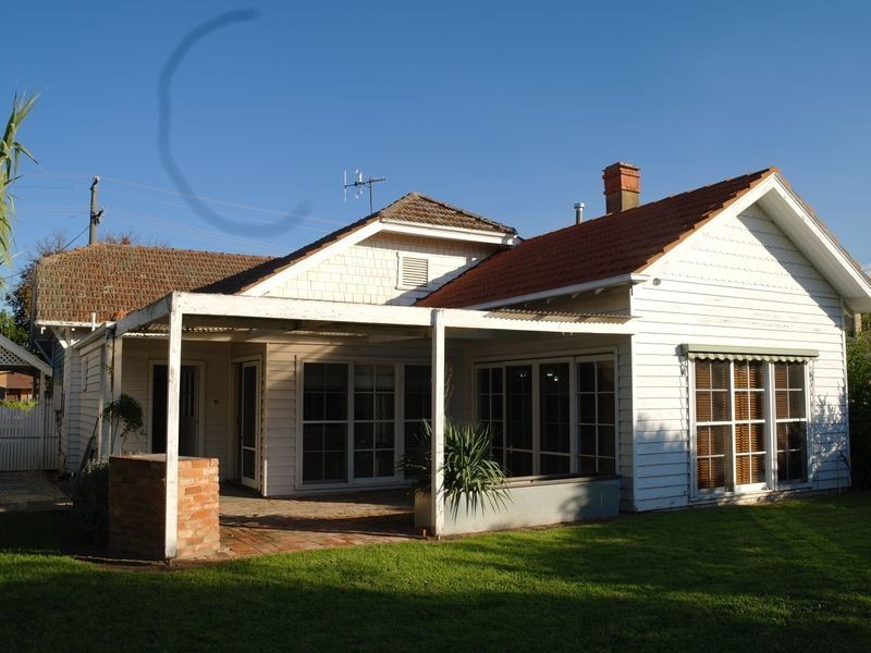 13 Benalla Street, Benalla VIC 3672