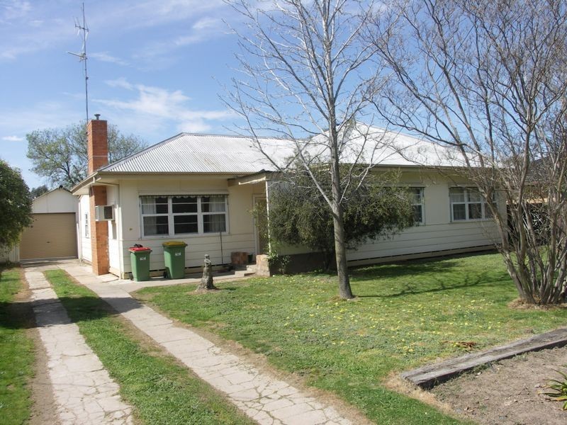 33 Margaret Street, Benalla VIC 3672