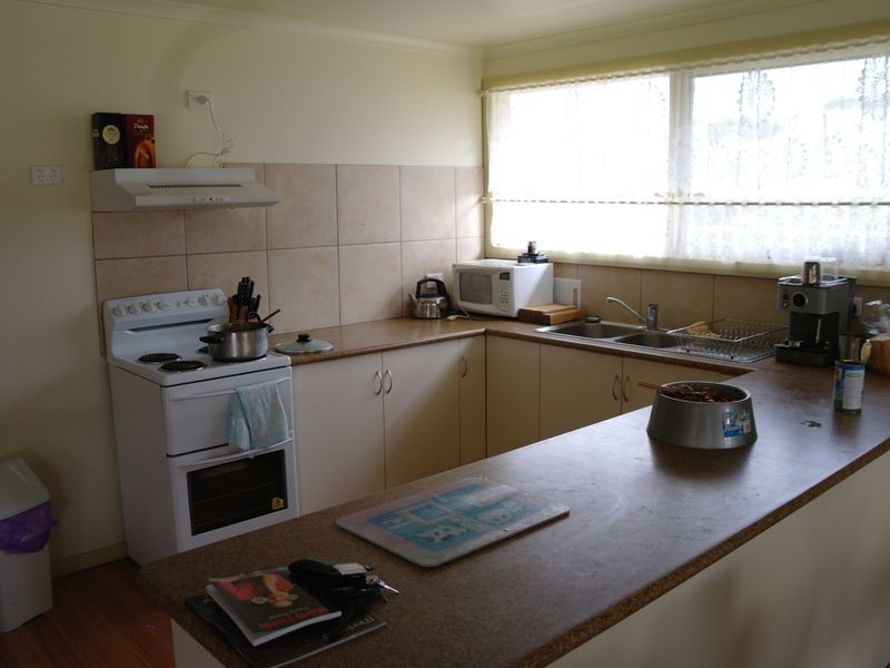 15 Georgesay Court, Benalla VIC 3672