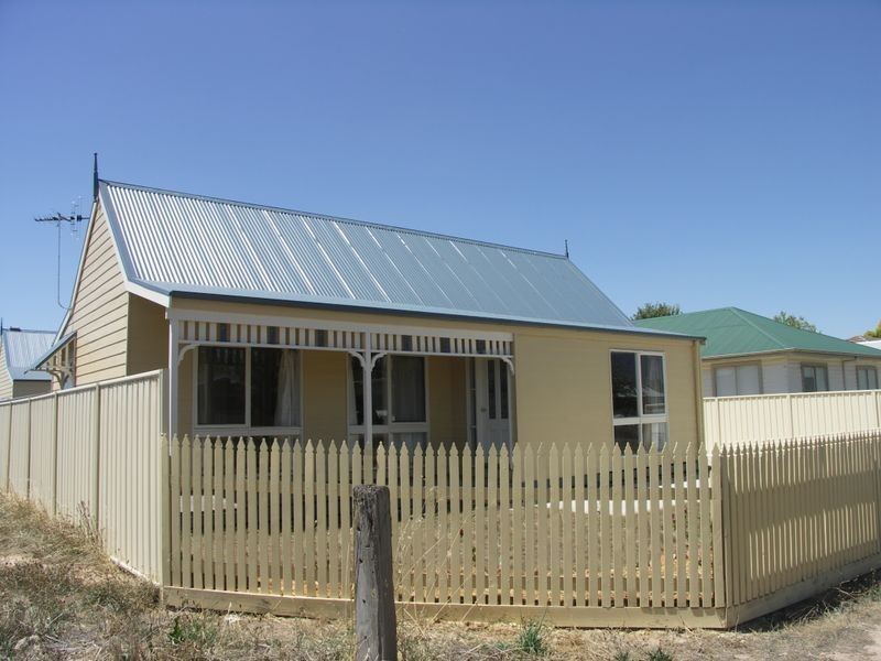 2-39 Roe Street, Benalla VIC 3672