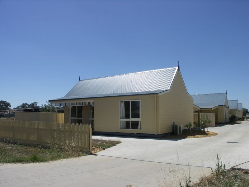 2-39 Roe Street, Benalla VIC 3672