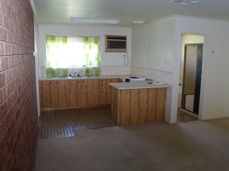 2-16 Killena Avenue, Benalla VIC 3672