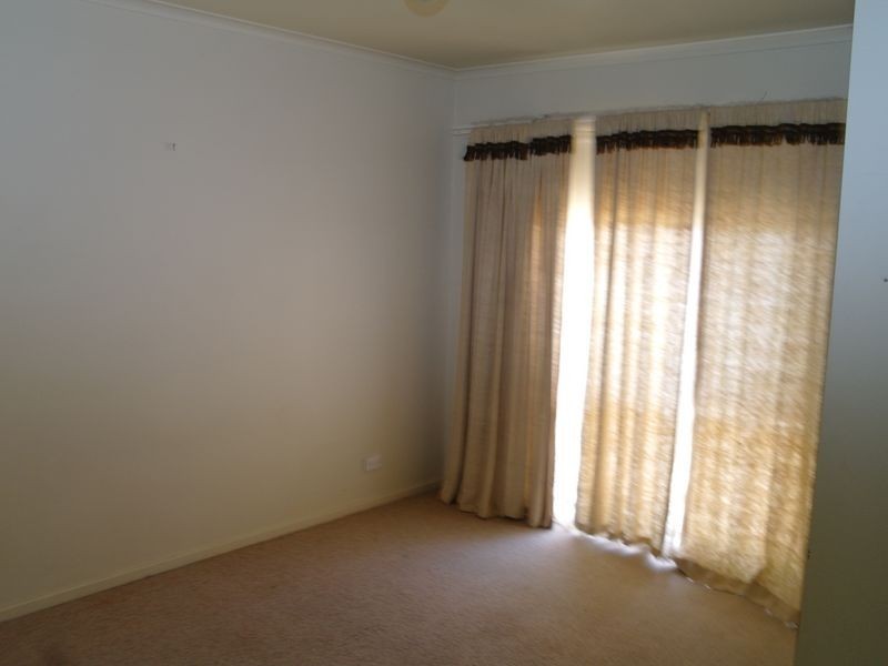 2-16 Killena Avenue, Benalla VIC 3672