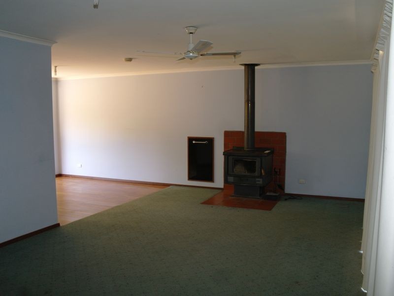 172 Basin Road, Benalla VIC 3672