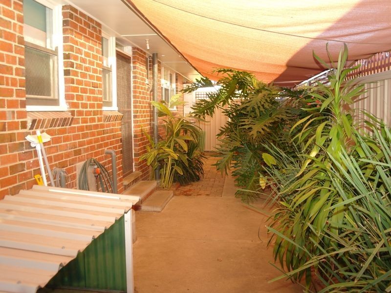 8 Monds Avenue, Benalla VIC 3672