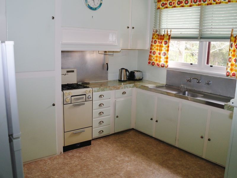 11 Swanlea Avenue, Benalla VIC 3672