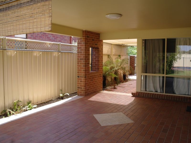 10 Monash Drive, Benalla VIC 3672