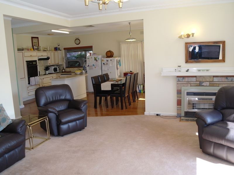 11 Waller Street, Benalla VIC 3672