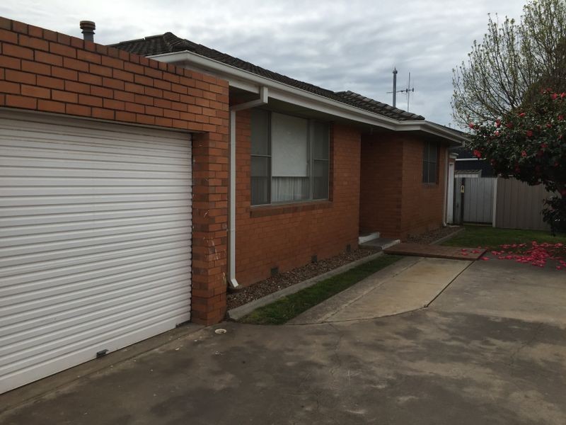 2/5 Perth Street, Benalla VIC 3672