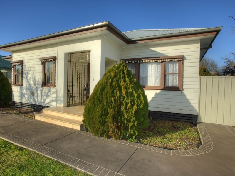 32 Cook Street, Benalla VIC 3672