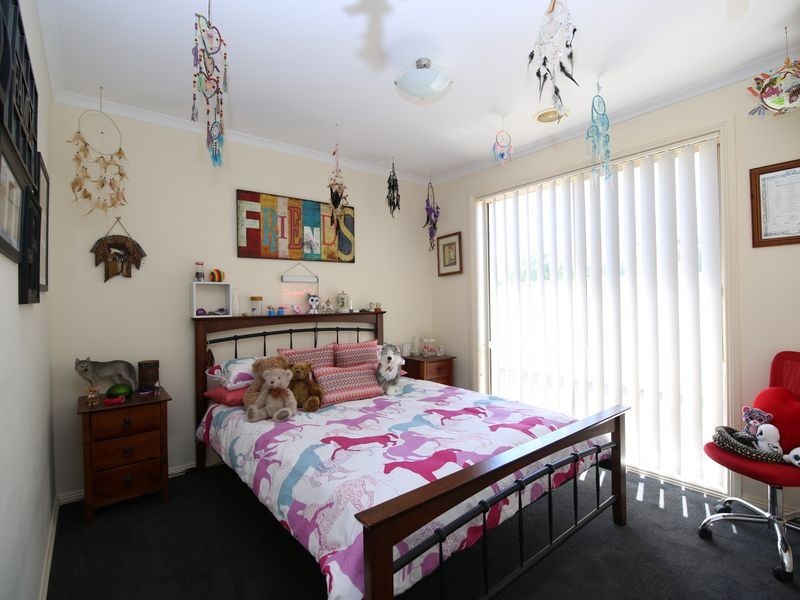 1/13 Wattletree Grove, Benalla VIC 3672