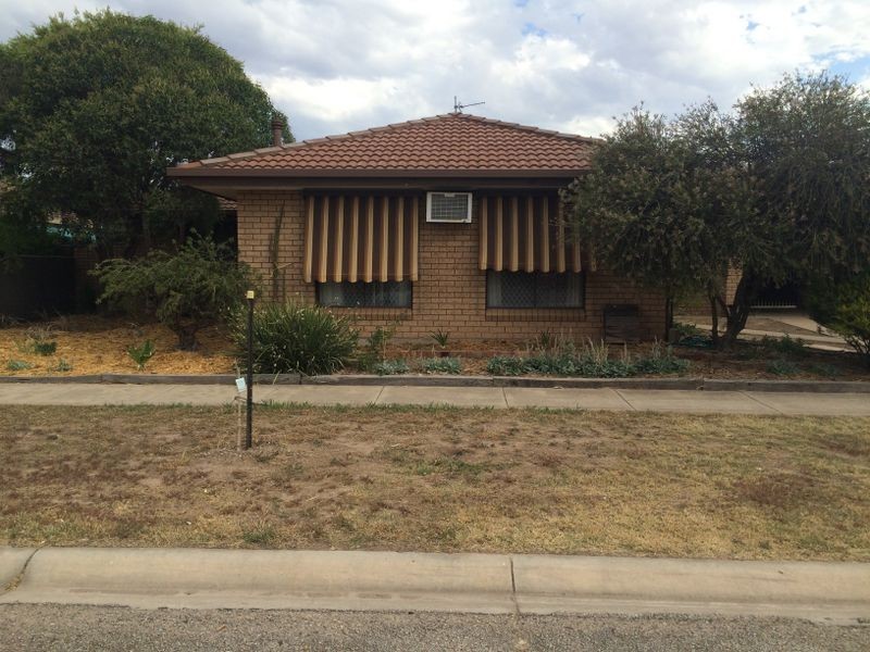 2 Rose Court, Benalla VIC 3672