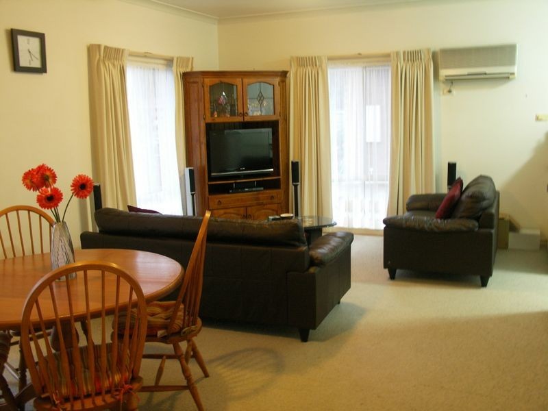 4-148 Waller Street, Benalla VIC 3672