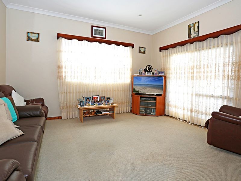 11 Clarkes Road, Ramsgate NSW 2217
